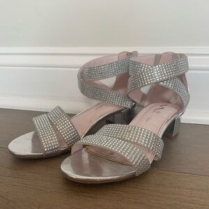 Nina Silver Sparkle Kids Dress Shoes